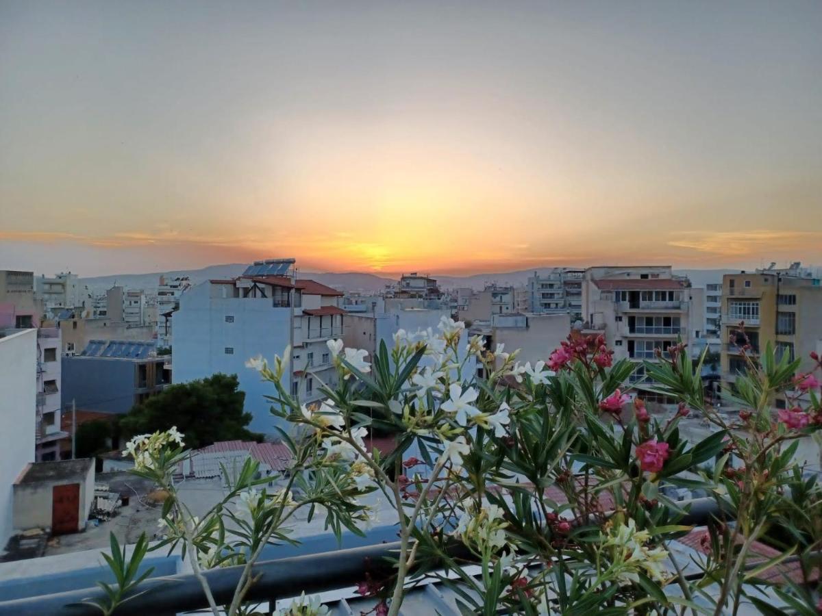 Elegant Bright Apartment With Acropolis View Terrace 雅典 外观 照片